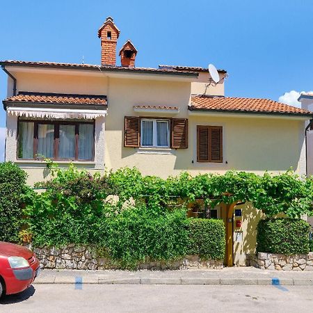 Apartments Nada - 150 M From Sea Mali Lošinj Exterior foto