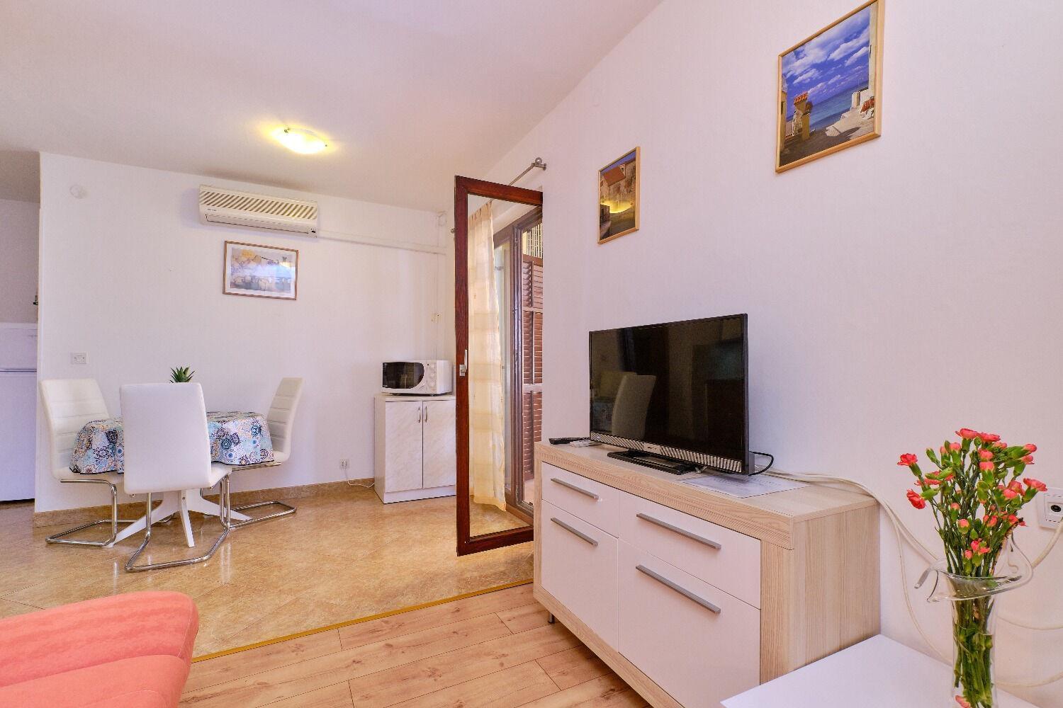 Apartments Nada - 150 M From Sea Mali Lošinj Exterior foto