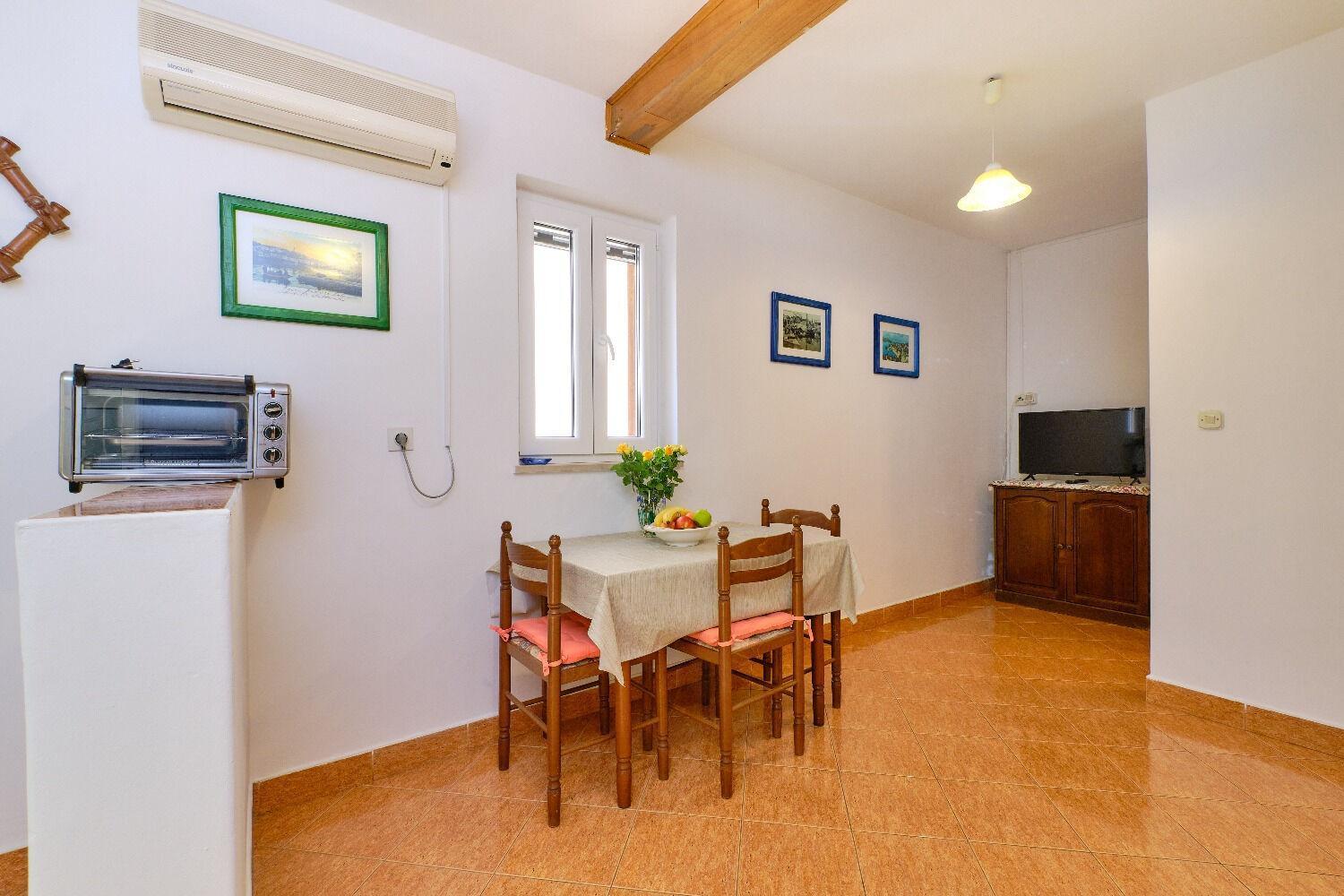 Apartments Nada - 150 M From Sea Mali Lošinj Exterior foto